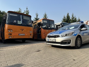 bezpieczny autobus